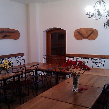 Penzion S Restauraci "U Mlyna Com" Litovel Εξωτερικό φωτογραφία